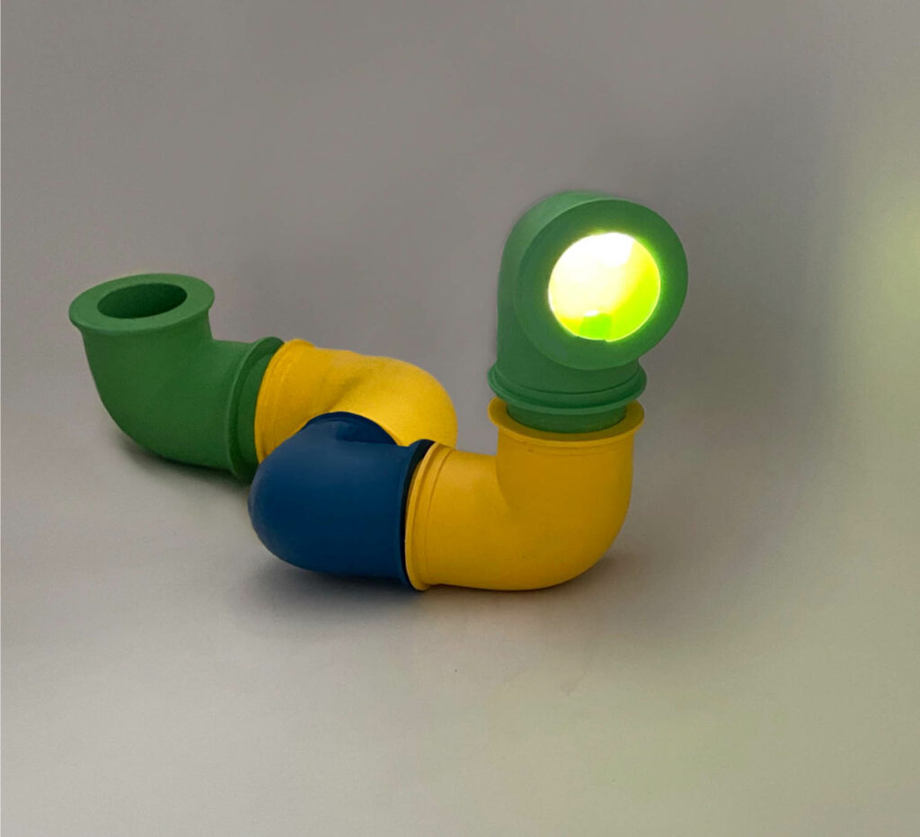 Qian Wang, Adjustable Pipe Lamp, School of Visual Arts