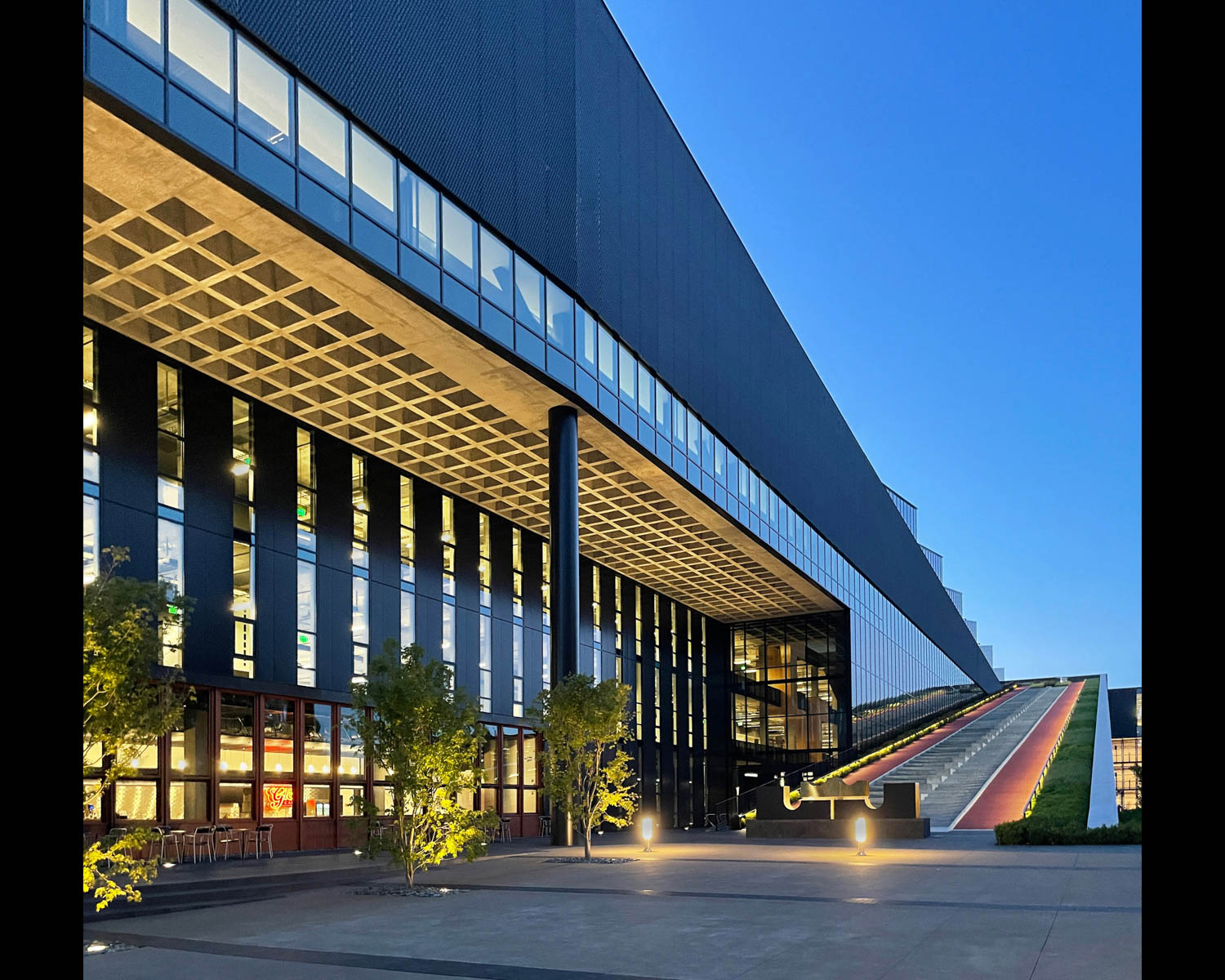 LeBron James Innovation Center, Nike World Headquarters